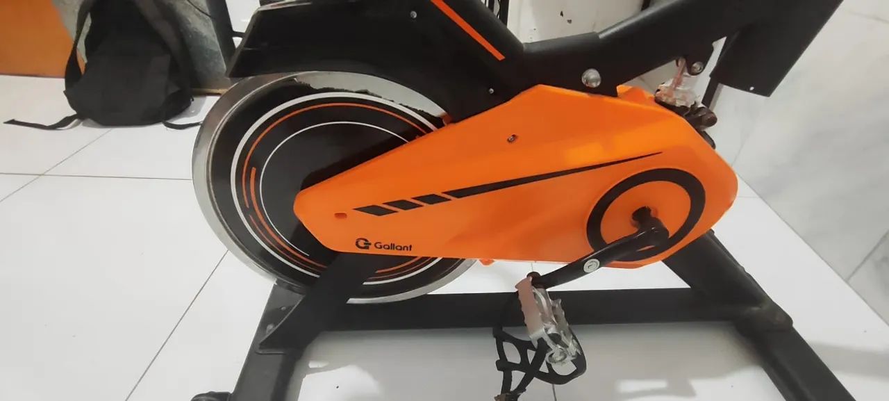 Vendo bicicleta ergométrica  - Foto 5
