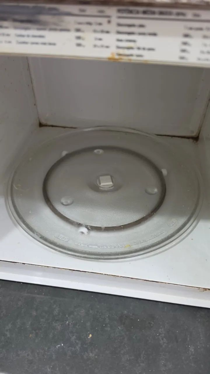 Microondas Brastemp usado - Foto 2