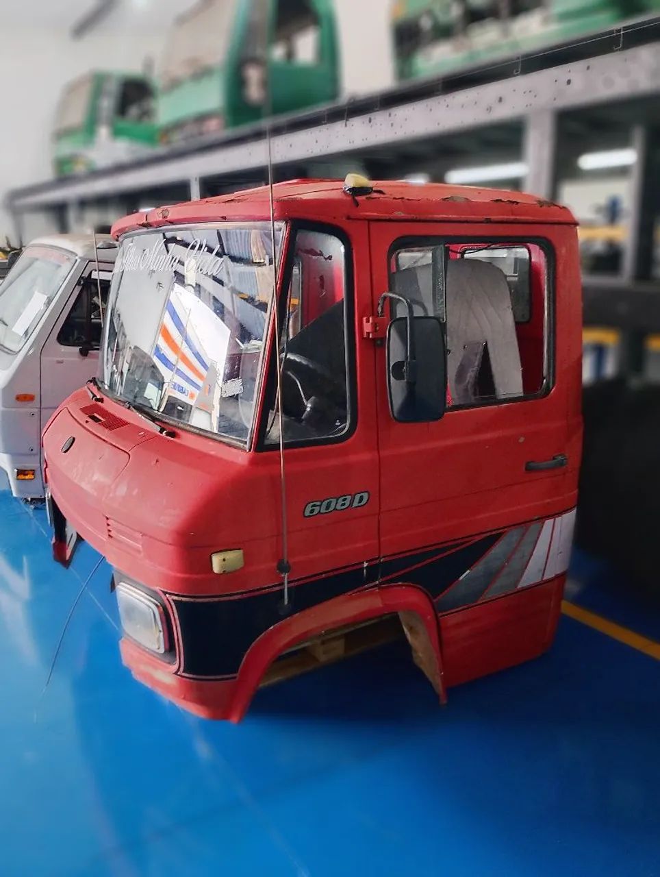 Cabine MB 608  - Foto 3
