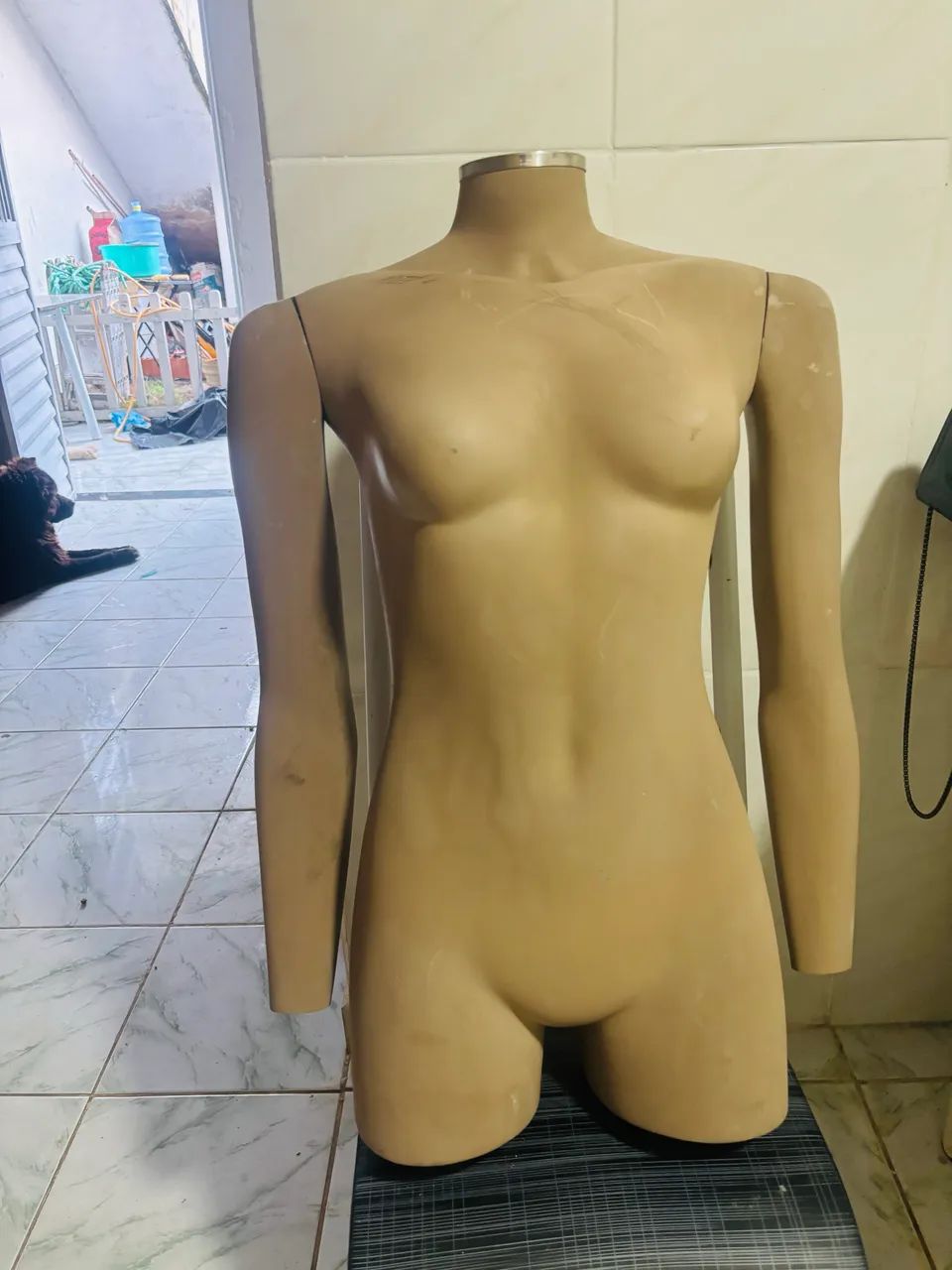 Manequim feminino meio corpo  - Foto 3