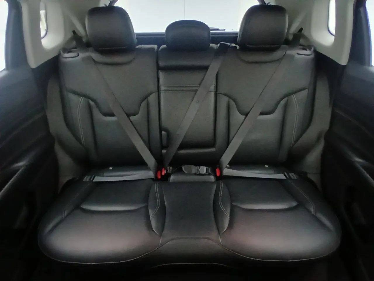 Jeep Compass LONG. T270 1.3 TB 4x2 Flex Aut., foto 18 de 18