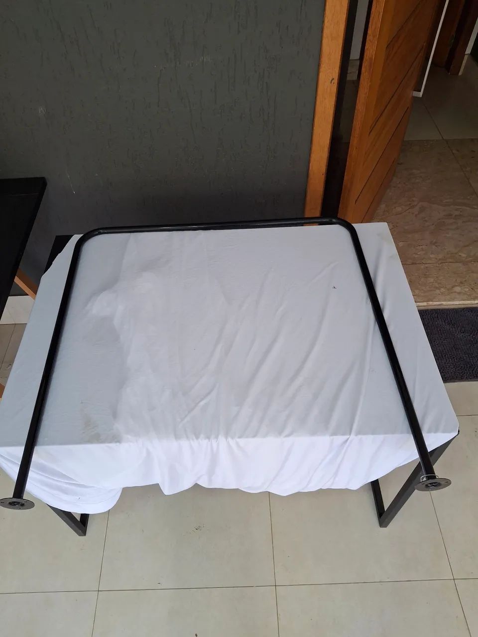 Suporte cortina de provador - Foto 2