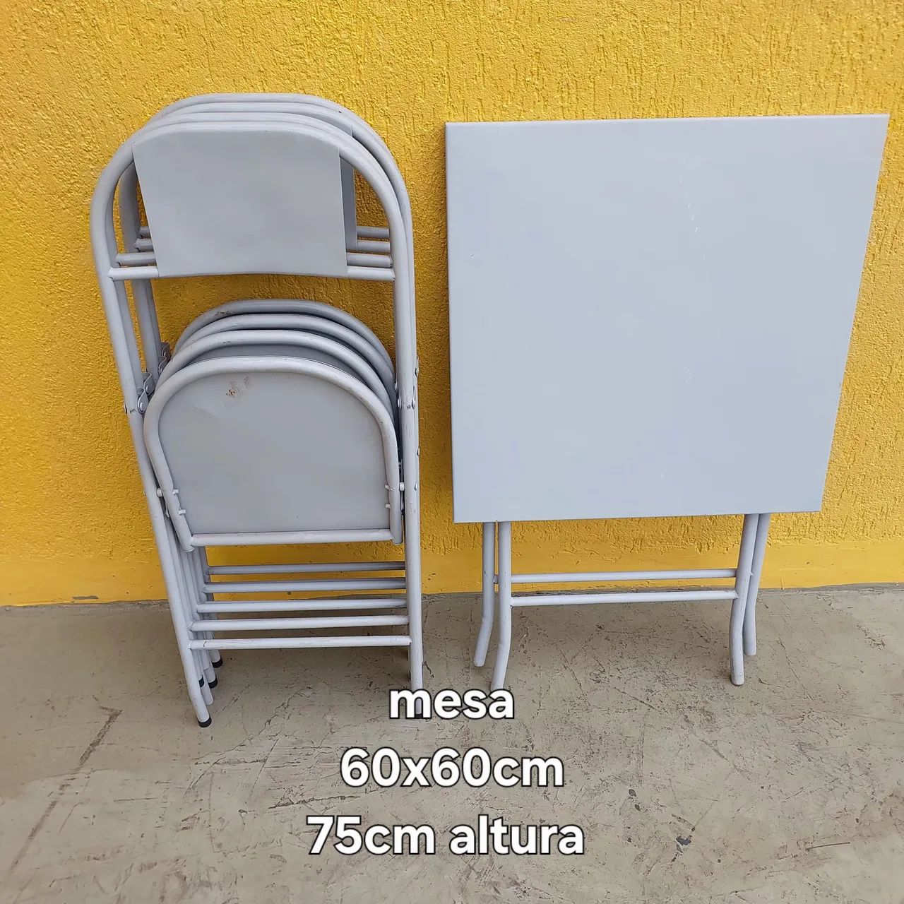 Mesa em aço 4 cadeiras dobrável  - Foto 4