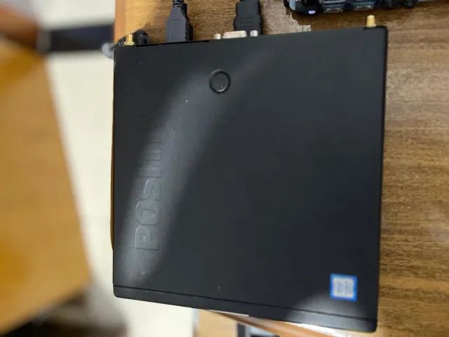 Micro computador Positivo mini C6200