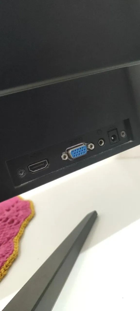 Monitor AOC 21.5" 60hz - Foto 2