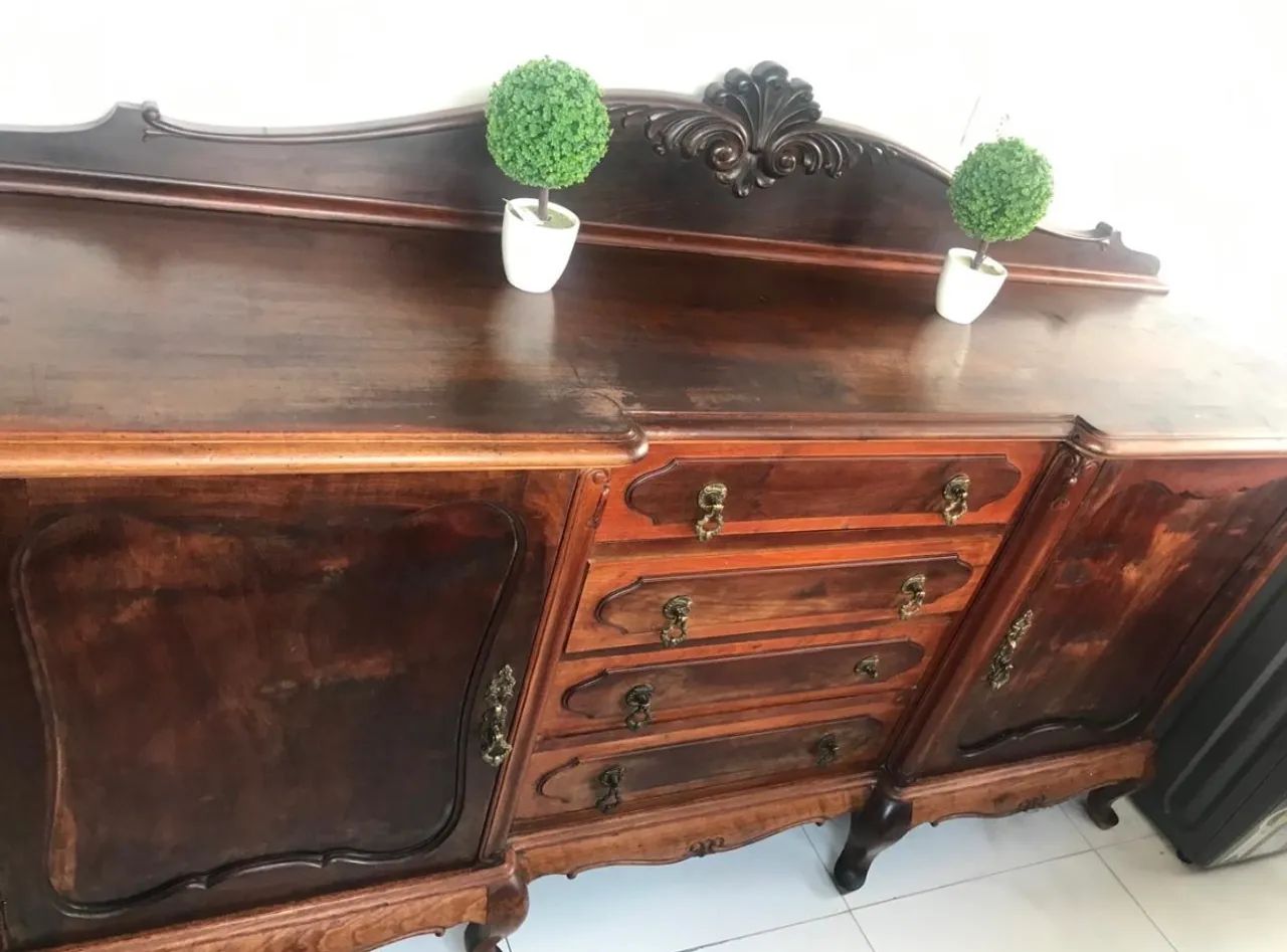 Buffet Colonial Antigo em Madeira Maciça - Peça de Época - Foto 2