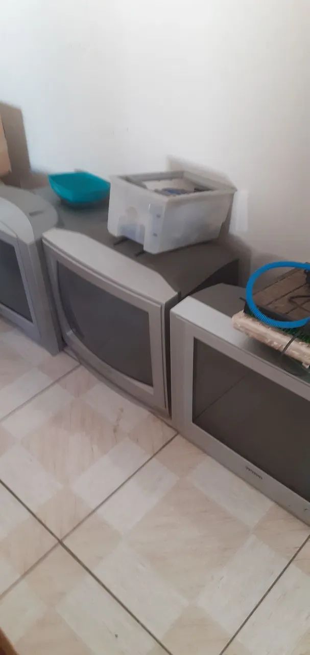 Tv tubo adquiro com defeito 