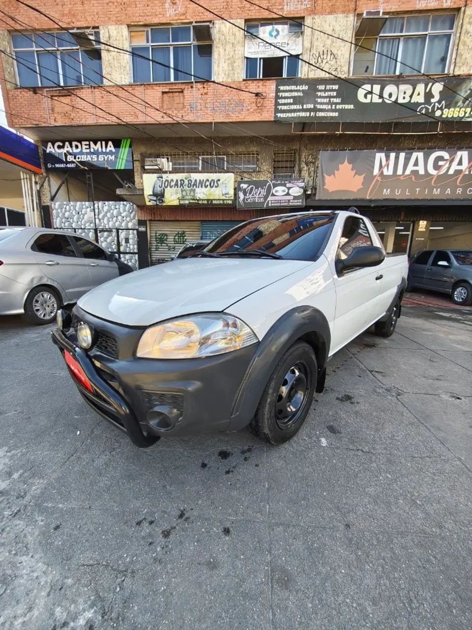 Fiat Strada Working Hard 1.4 Fire Flex 8V CS 2018 - Foto 2