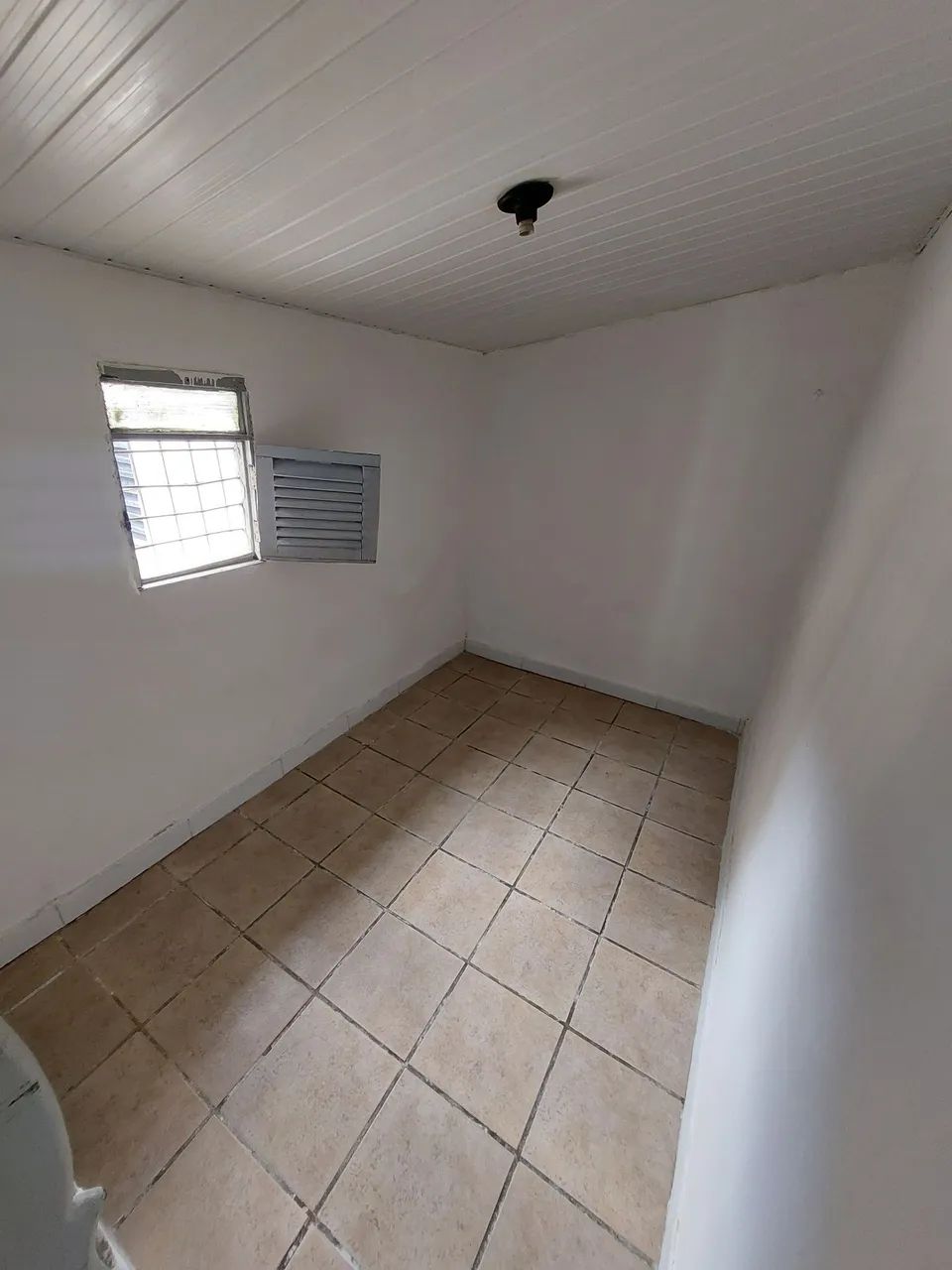 Kitnete no Bessa a 150 Metros do Mar com Tudo Incluso