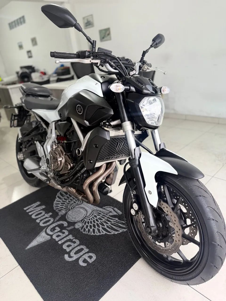 Yamaha MT-07 - 2016 - Foto 2