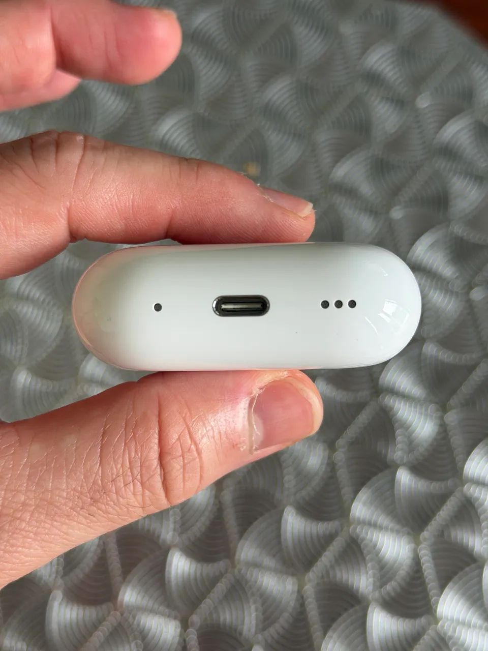 AirPods Pro (2ª geração) com estojo MagSafe (USB-C) - Foto 2