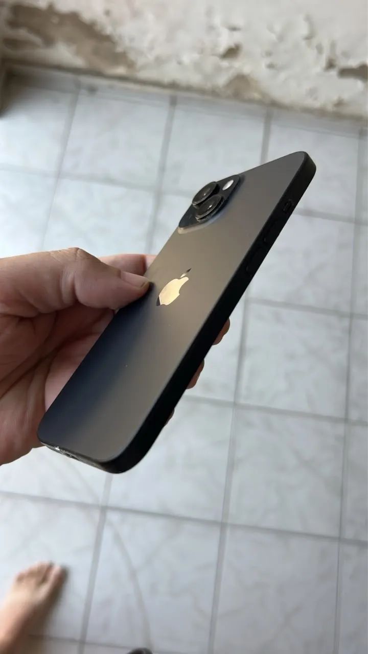 IPHONE 15 - 128gb - BLACK - Foto 3