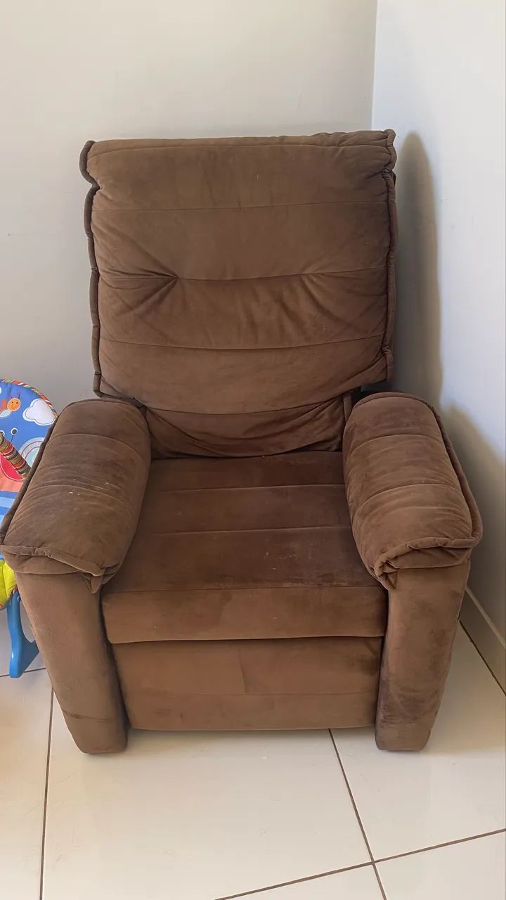 Poltrona reclinável 