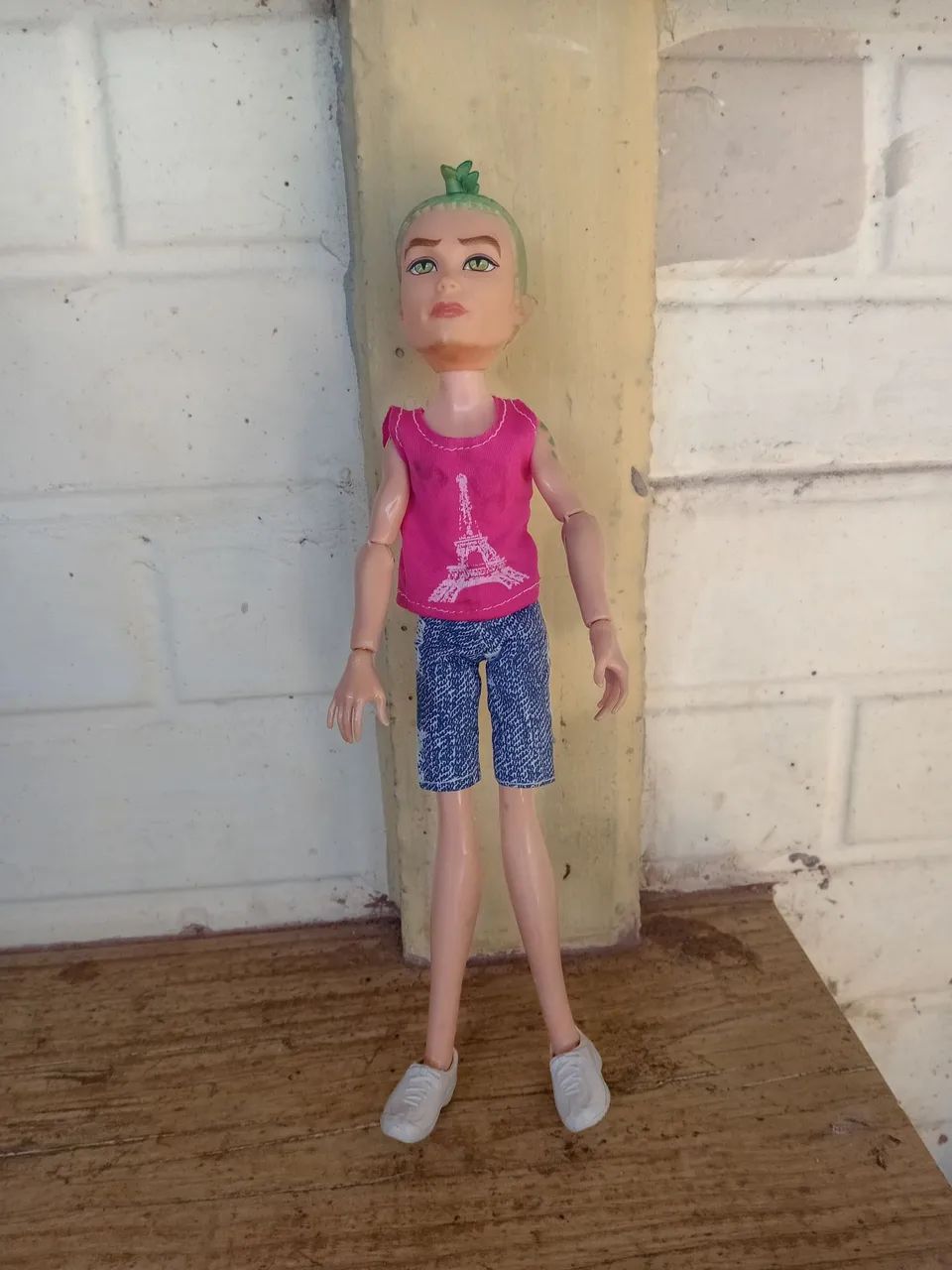 Boneco monter high
