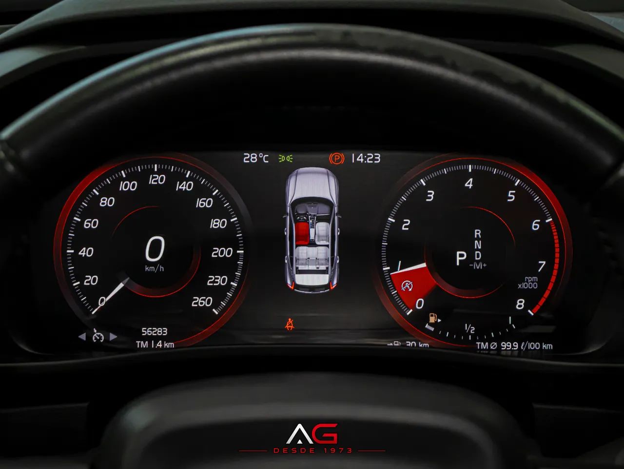 Volvo XC 40 T-4 2.0 190cv FWD, foto 3 de 20