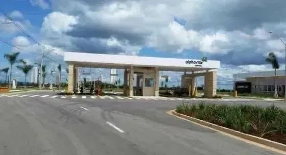 Alphaville 1 , lote frente p norte, registrado,c ótima localização