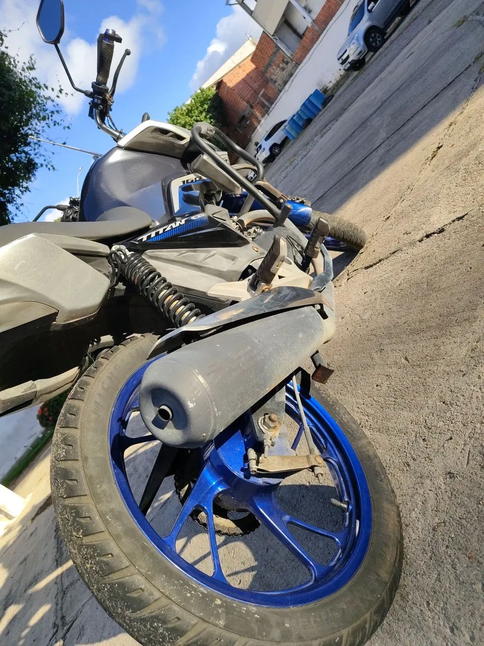 TITAN 160 personalizada e bem conservada - Foto 3