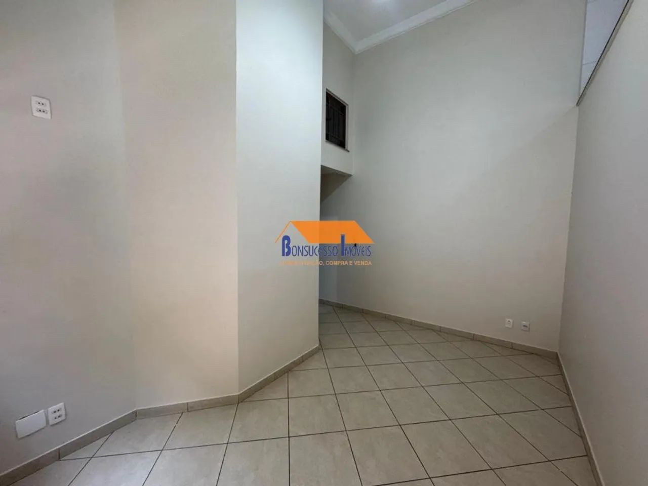 casa de 3 quartos Bairro Ipê em Belo Horizonte - Foto 4