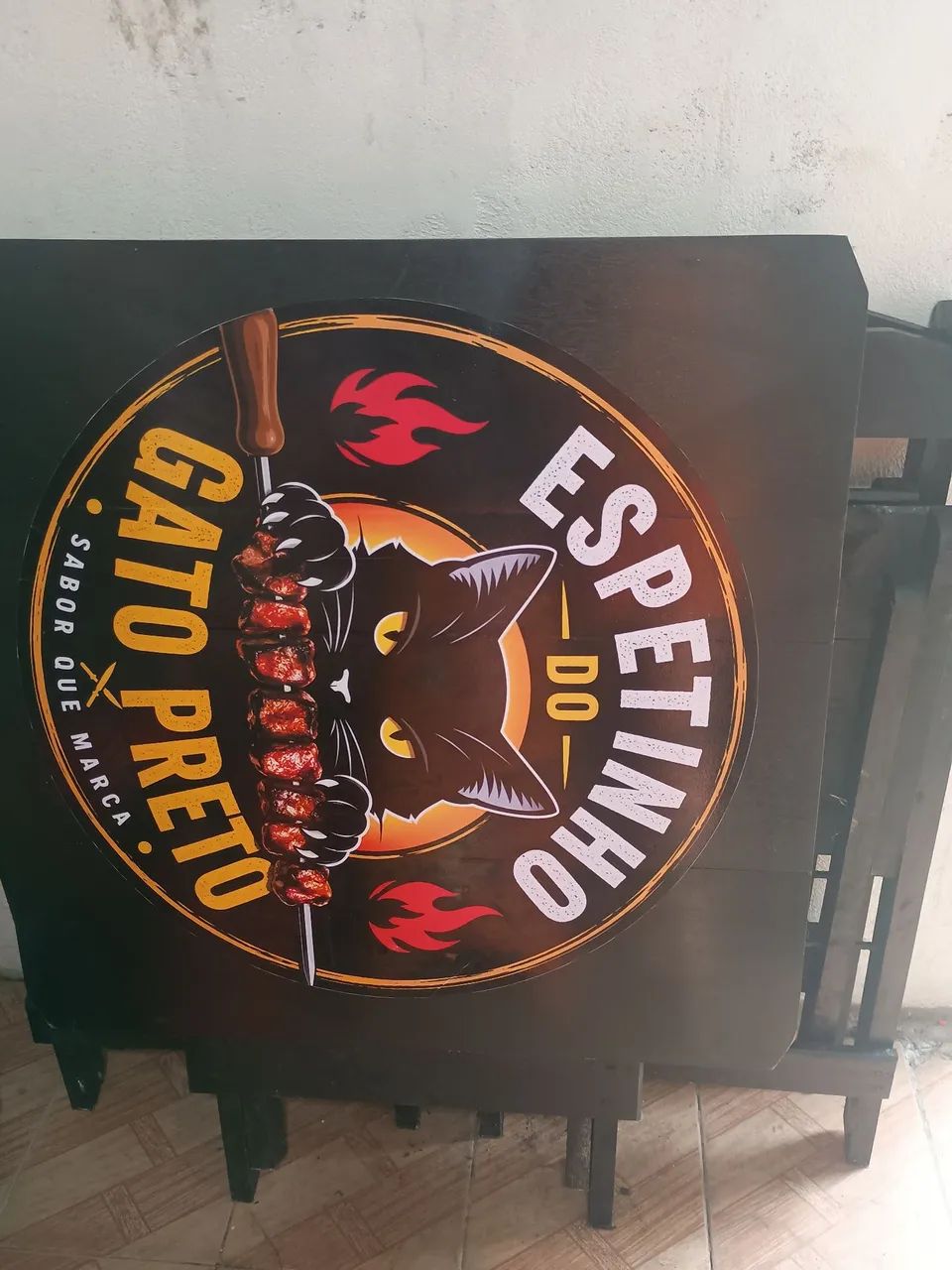 Jogo de mesa com cadeira 