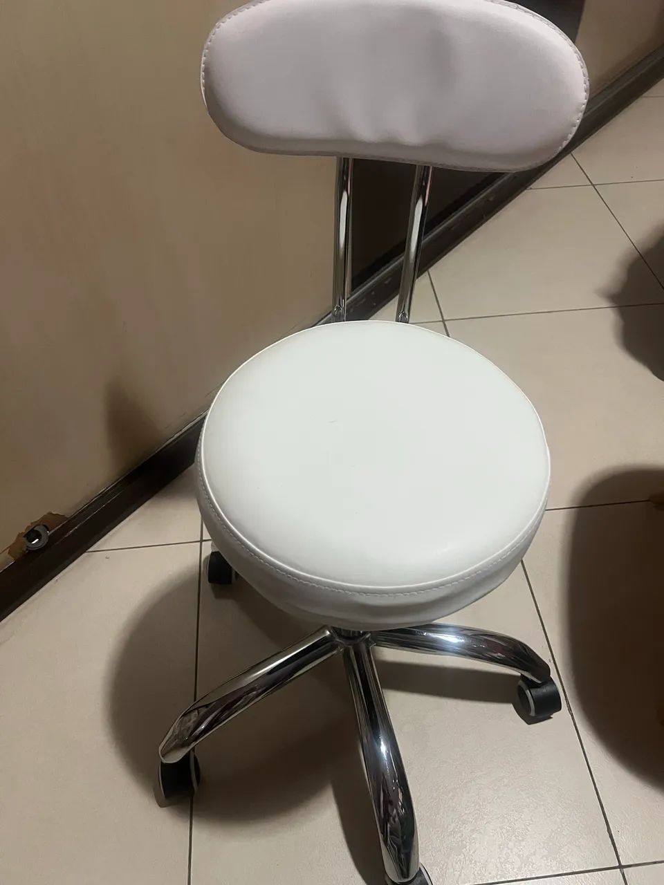 Maca branca reclinável  - Foto 2