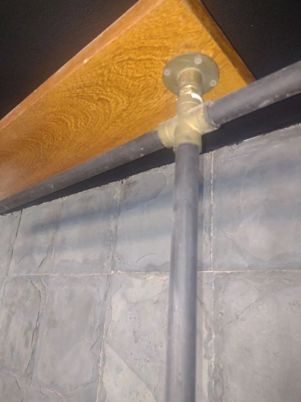 ARARA MODELO INDUSTRIAL PARA ROUPAS - Foto 3