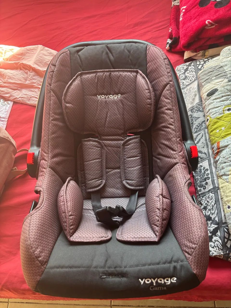 Bebê conforto voyage gama