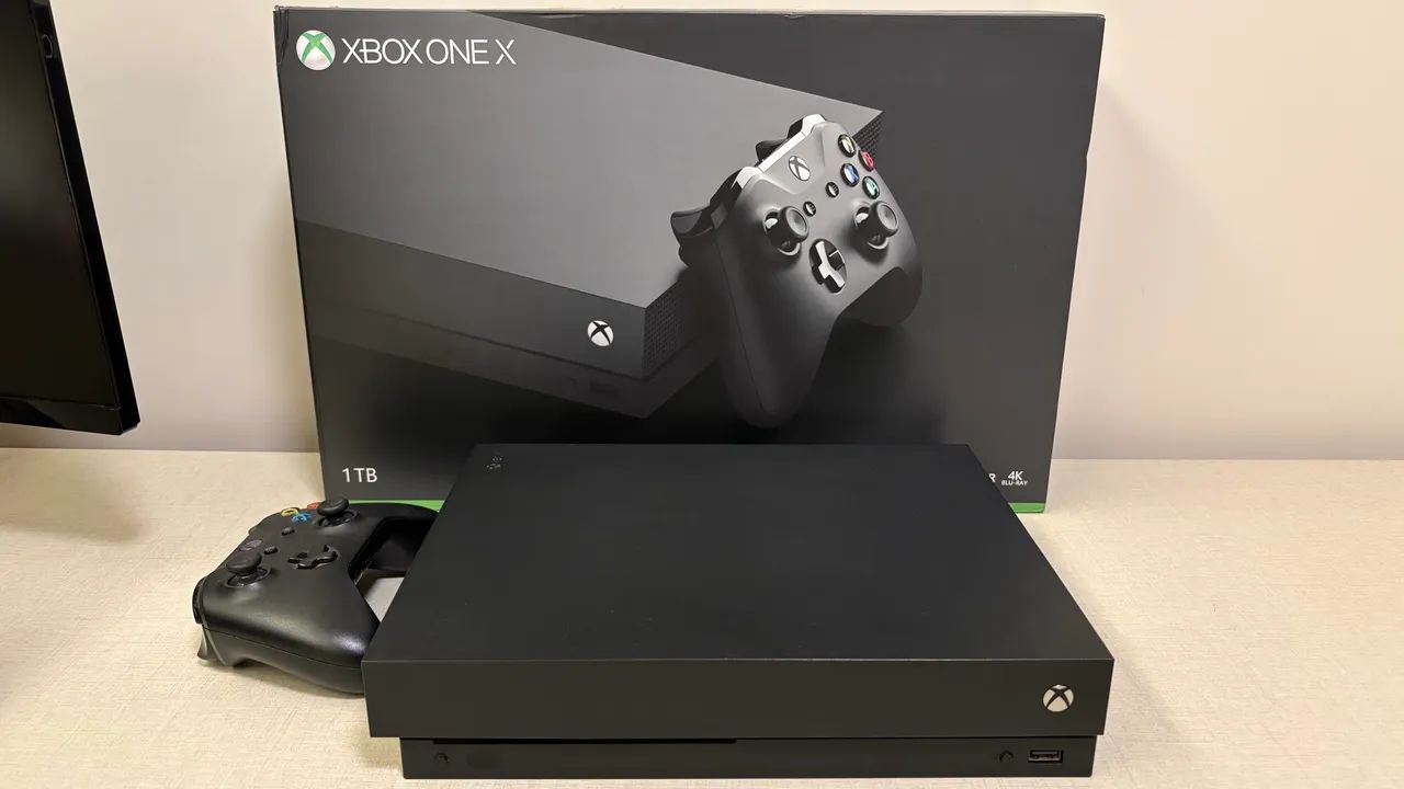 XBOX ONE X 1TB 4K - Foto 2