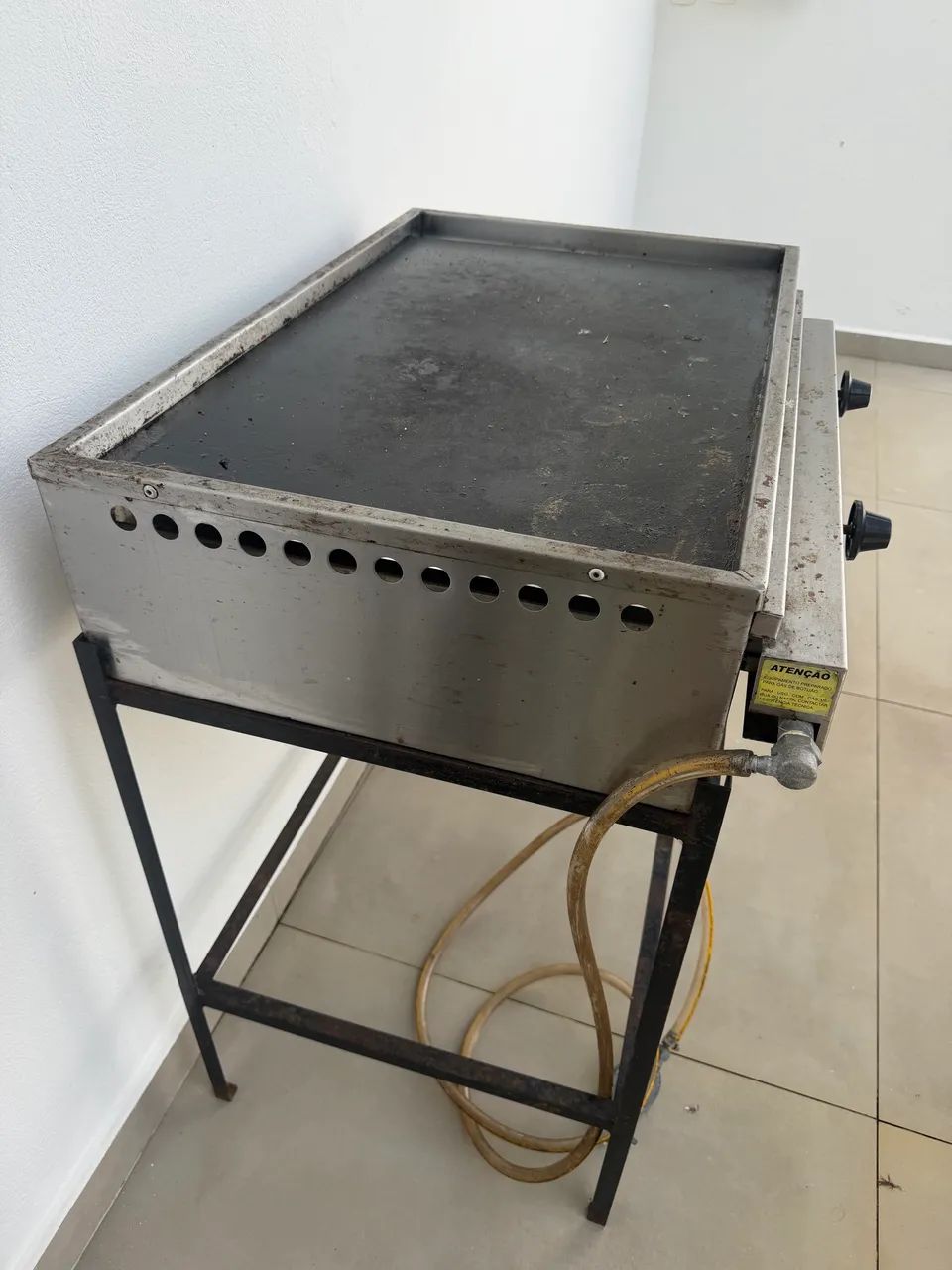 Vendo chapa para lanche marca Sire com suporte. - Foto 3