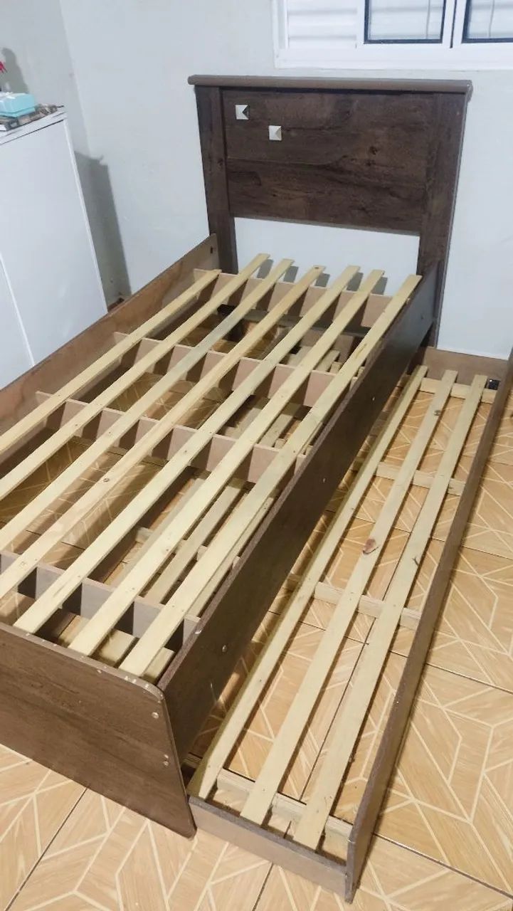 Cama de solteiro 