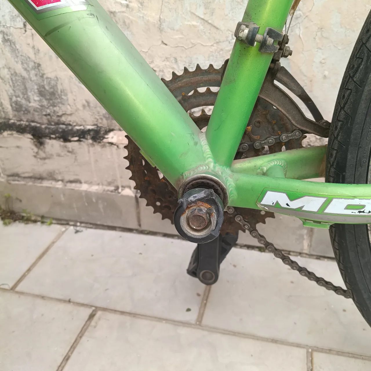Bicicleta aro 26 com marcha - Foto 4