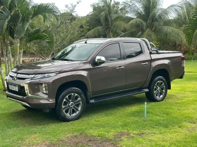 Mitsubishi L200 Triton Sport HPE-S 2.4 CD Dies. AUT 2022 - Foto 3