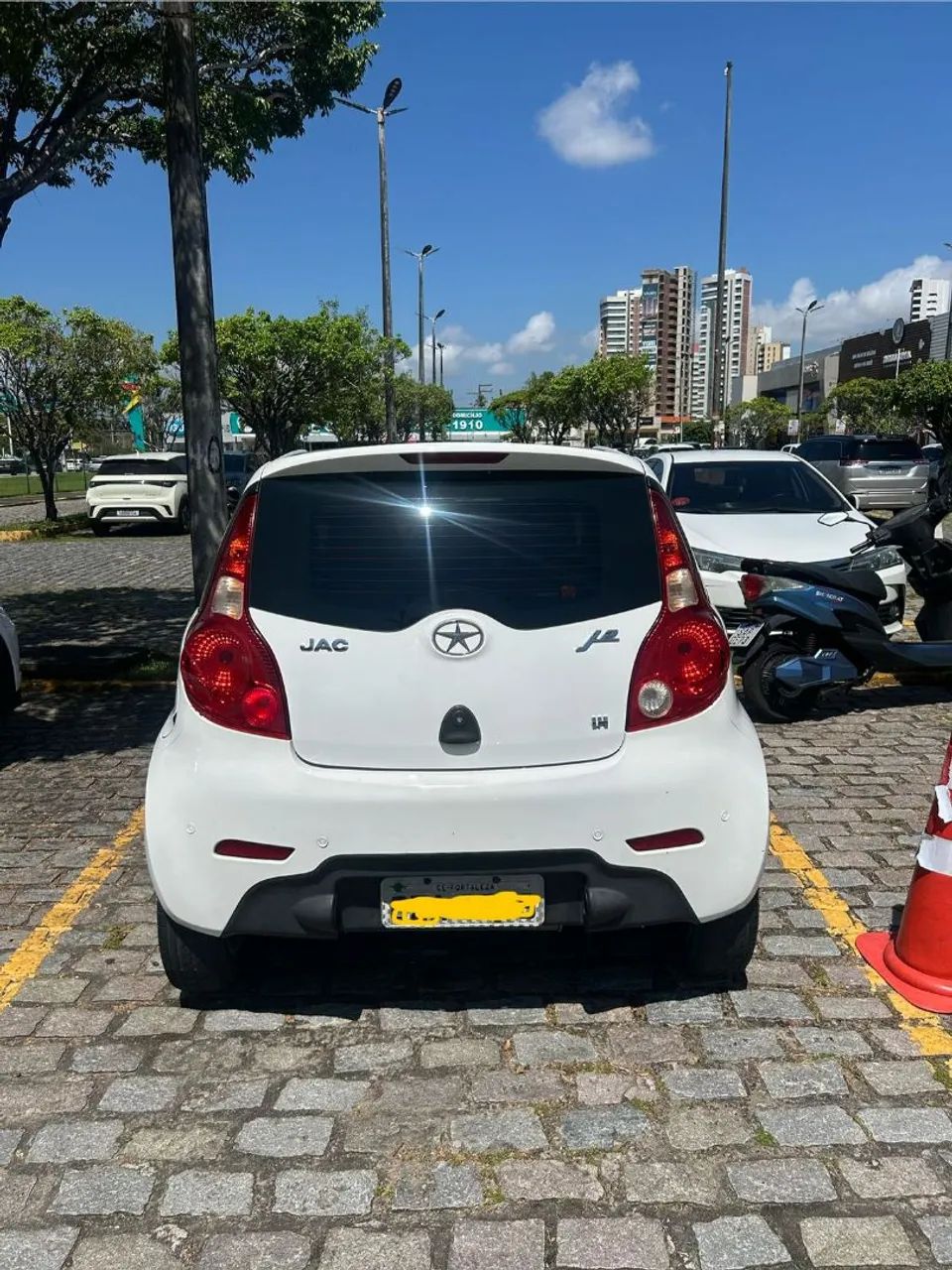 JAC J2 1.4 16V 5P Mec. 2014 - Foto 2