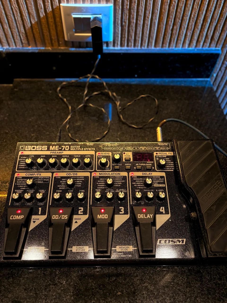 Boss ME-70