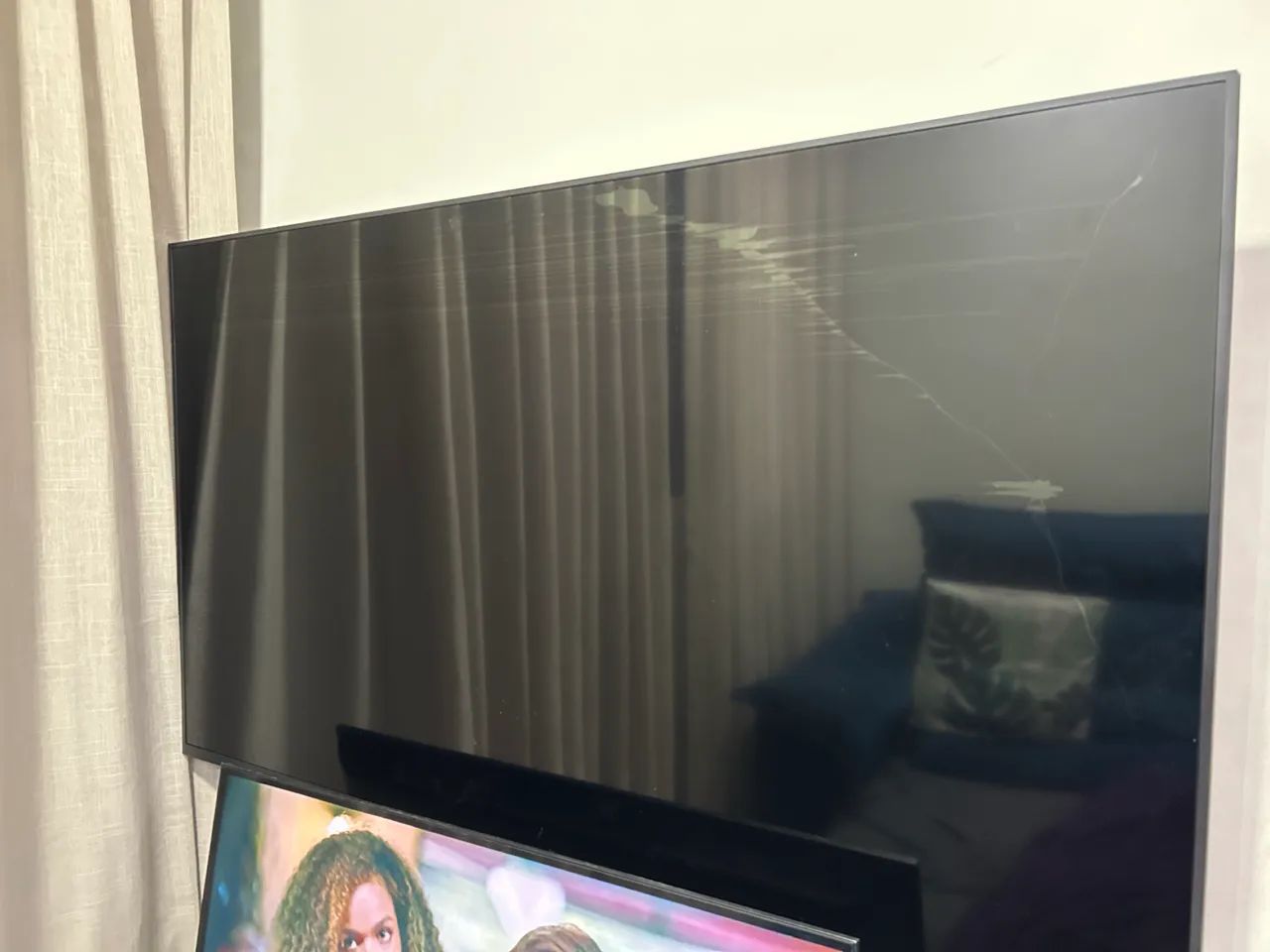 TV Smart 50 Polegadas C/Defeito