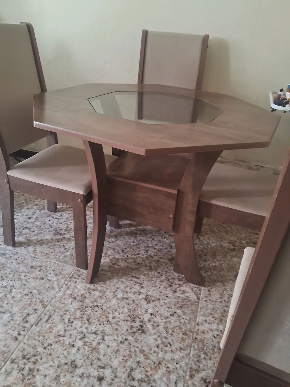 Mesa de quatro cadeira - Foto 4