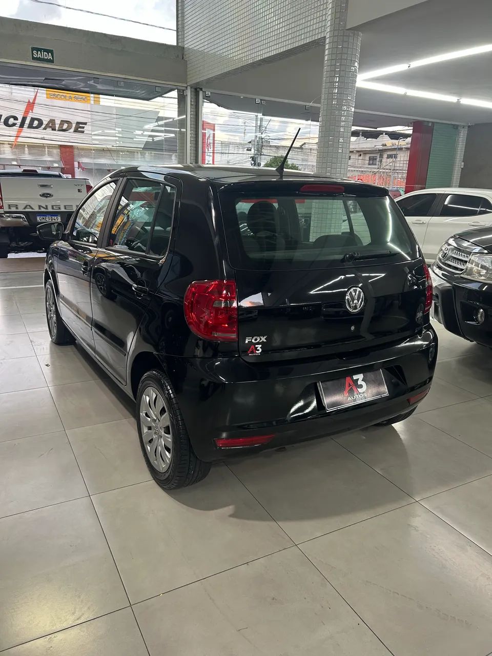 Volkswagen Fox 1.6 MI Total Flex 8V 5P 2014 - Foto 5