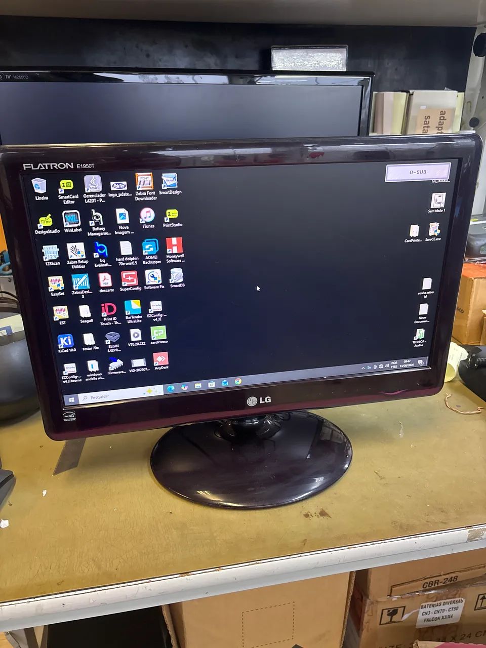 Monitor LG e1950t perfeito funcionamento