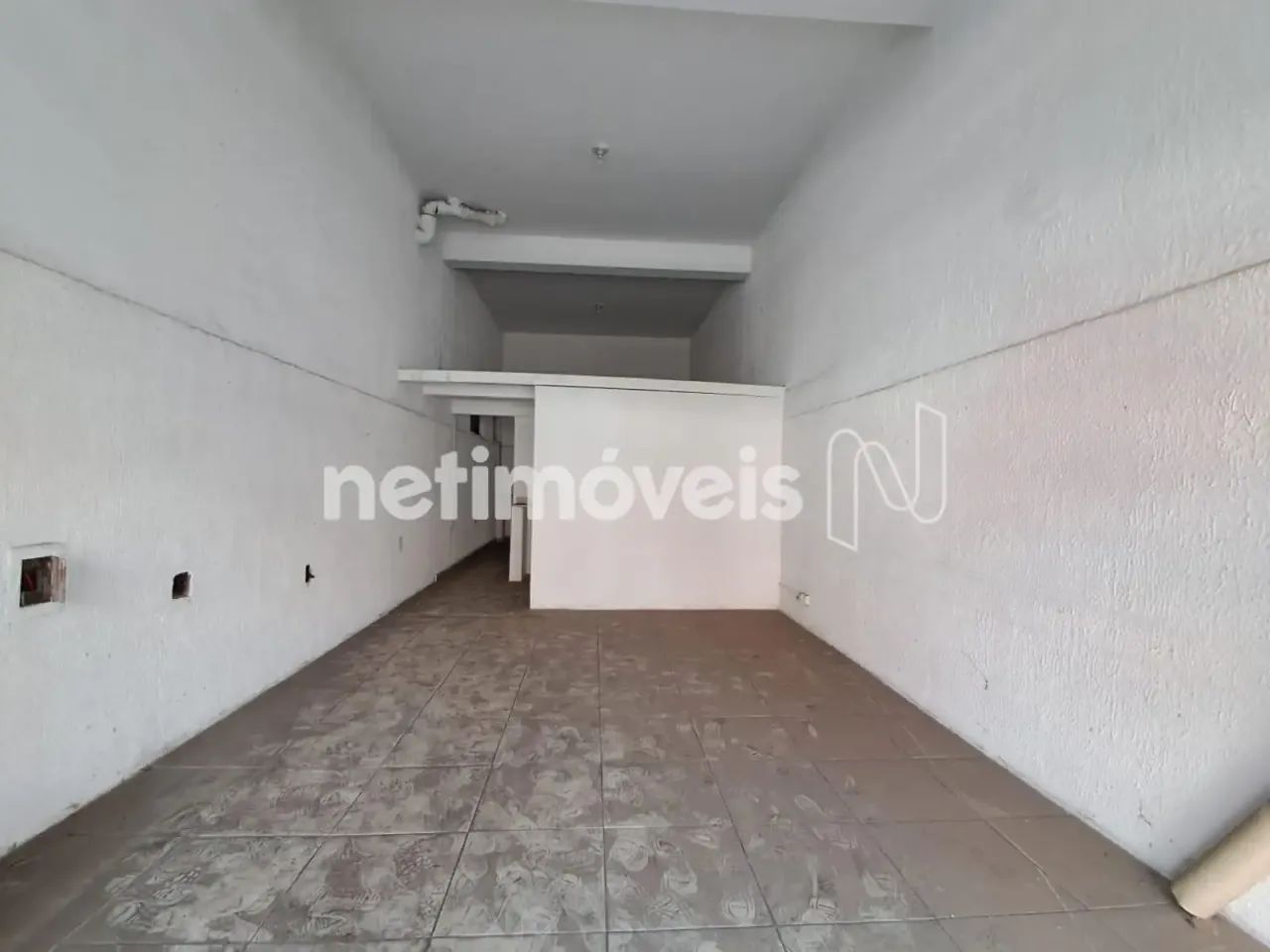 Loja Comercial de 49m²; no Caiçaras!