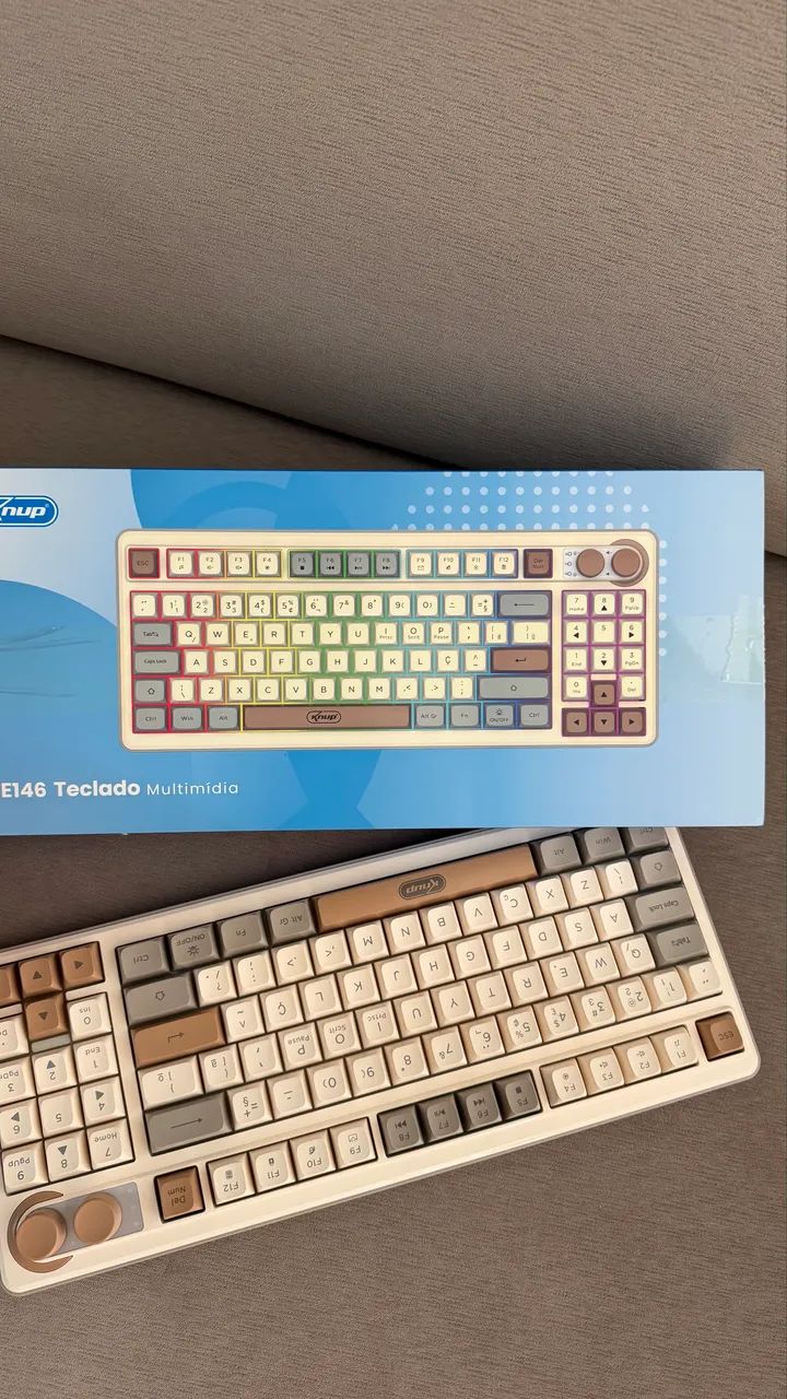 Teclado gamer estilo retro - Foto 4