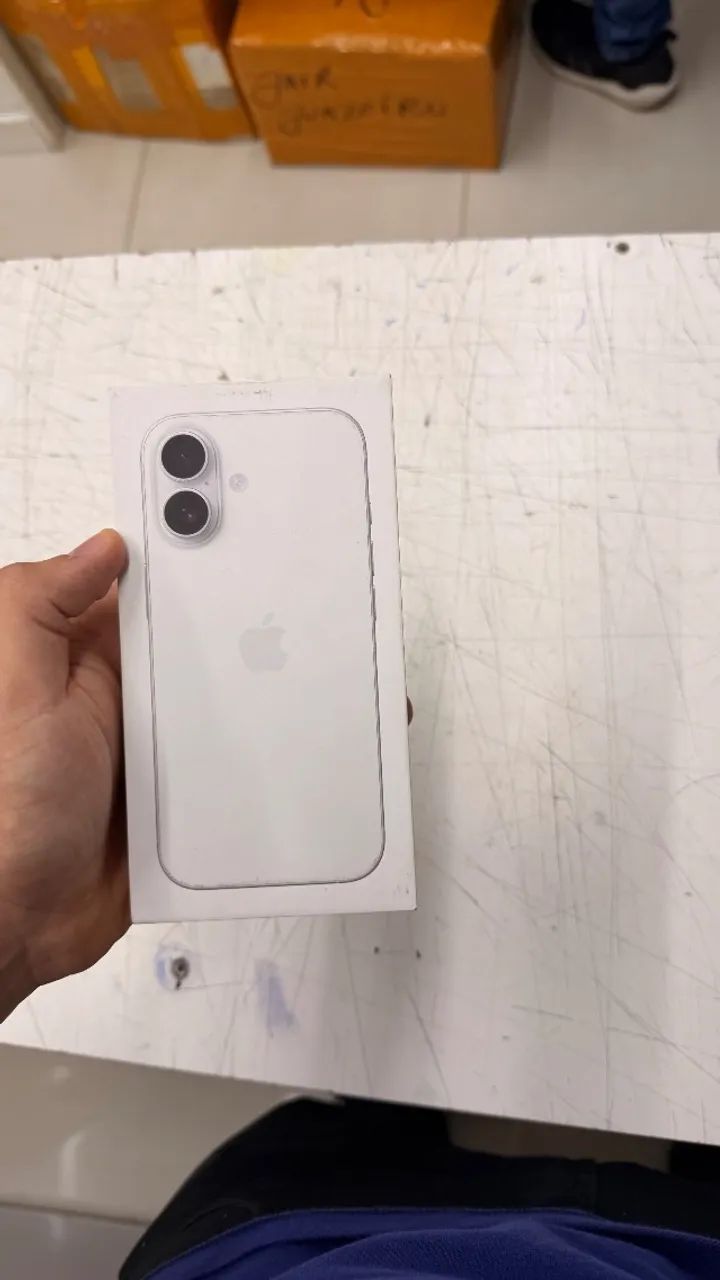 iPhone 17 256 (Silver)