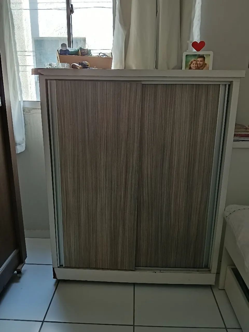 Cômoda de 12 gavetas 