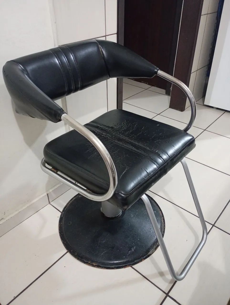 Cadeira de cabeleireiro  - Foto 2