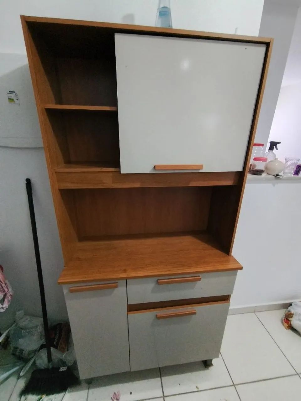 Vendo armário pequeno 