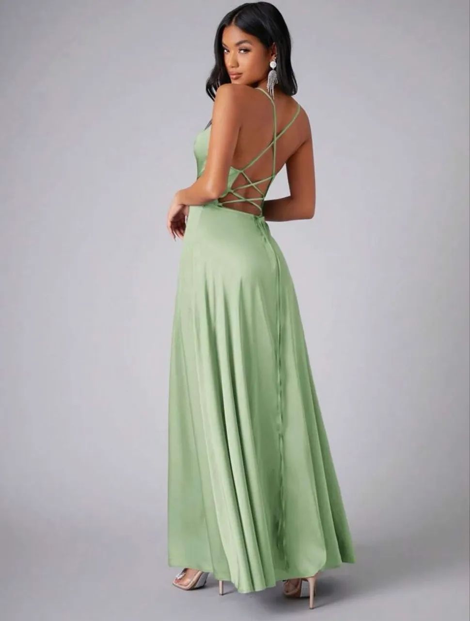 Vestido de cetim verde menta  - Foto 2