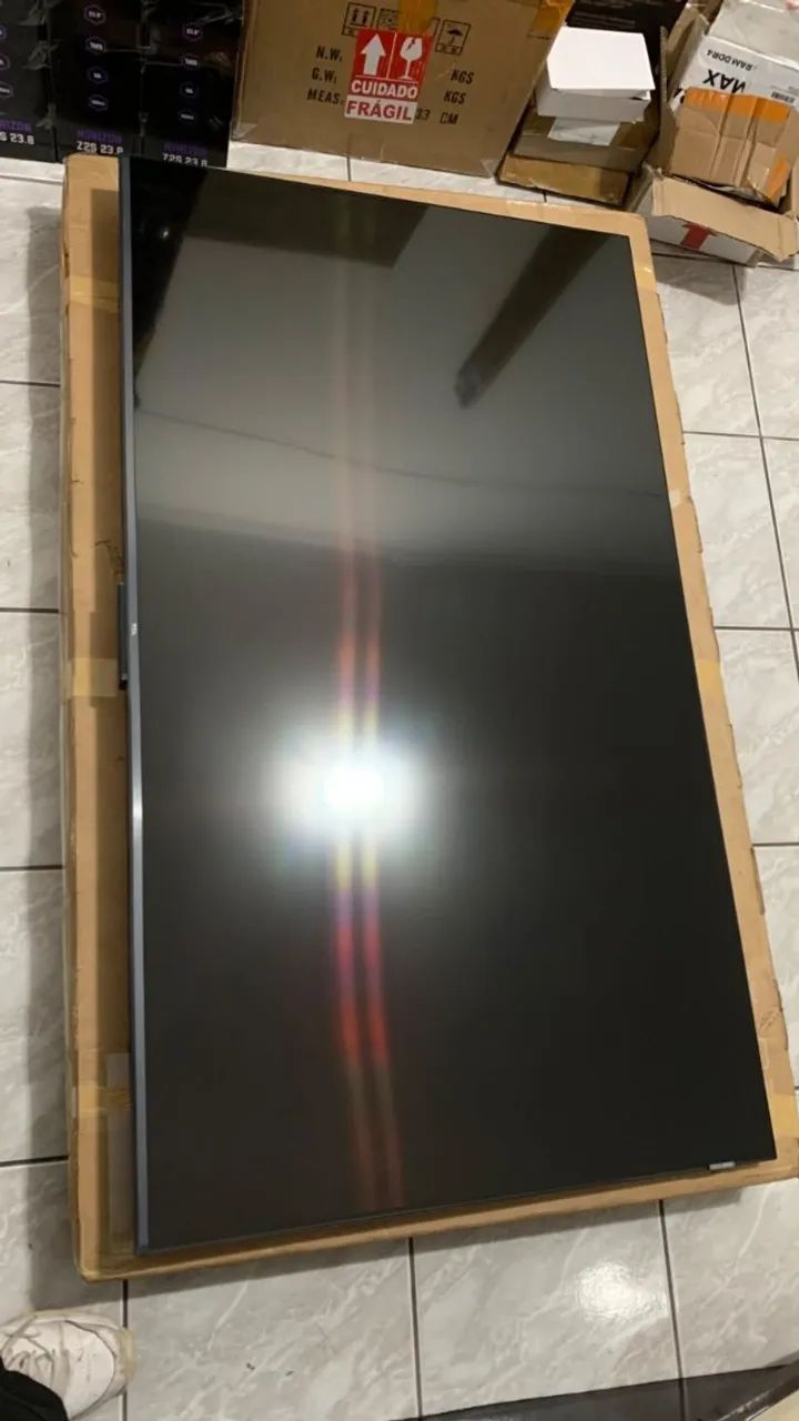 Smart TV TCL 55 Polegadas QLED 4K P8K 144Hz - Novo Fora da Caixa, Nunca ligada