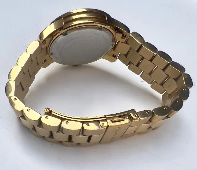 Relógio Mk Feminino Dourado com Cristais  - Foto 3