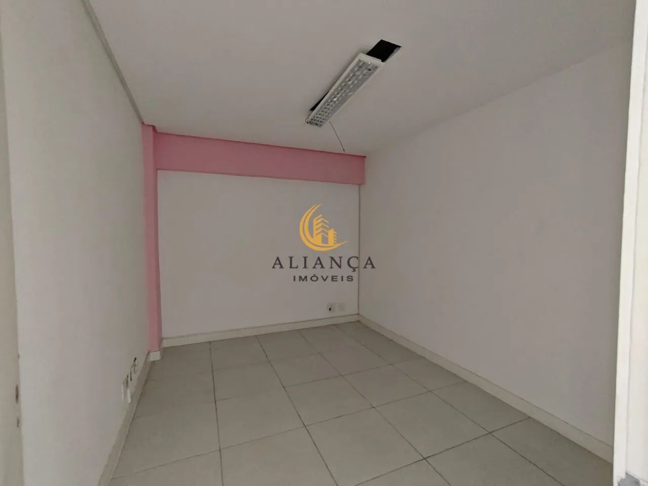 Sala Comercial em Praia Comprida, São José/SC - Foto 4