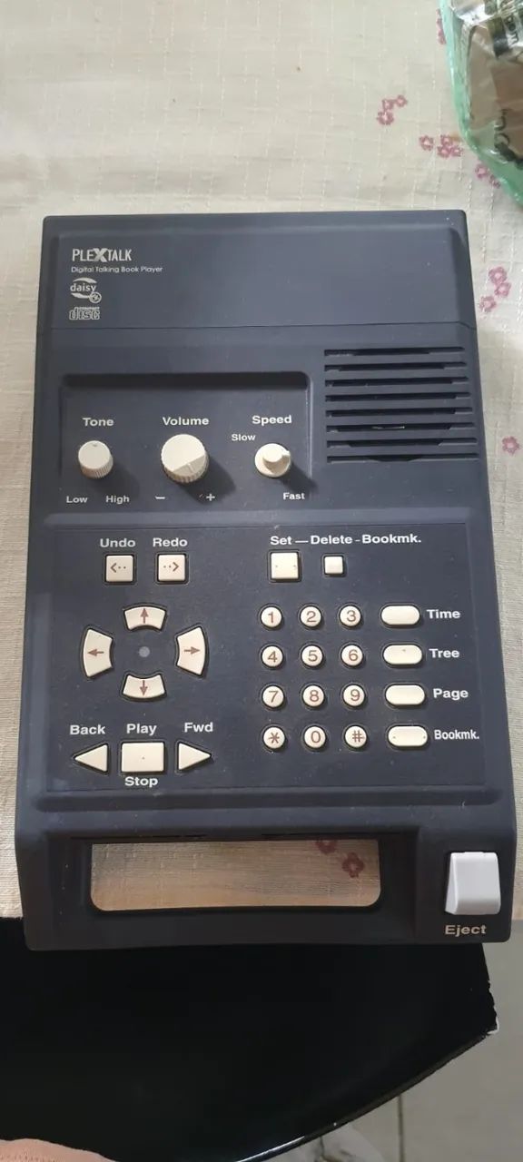 ?PlexTalk TK-300B - Leitor de audiolivros DAISY para deficientes visuais - funcionando