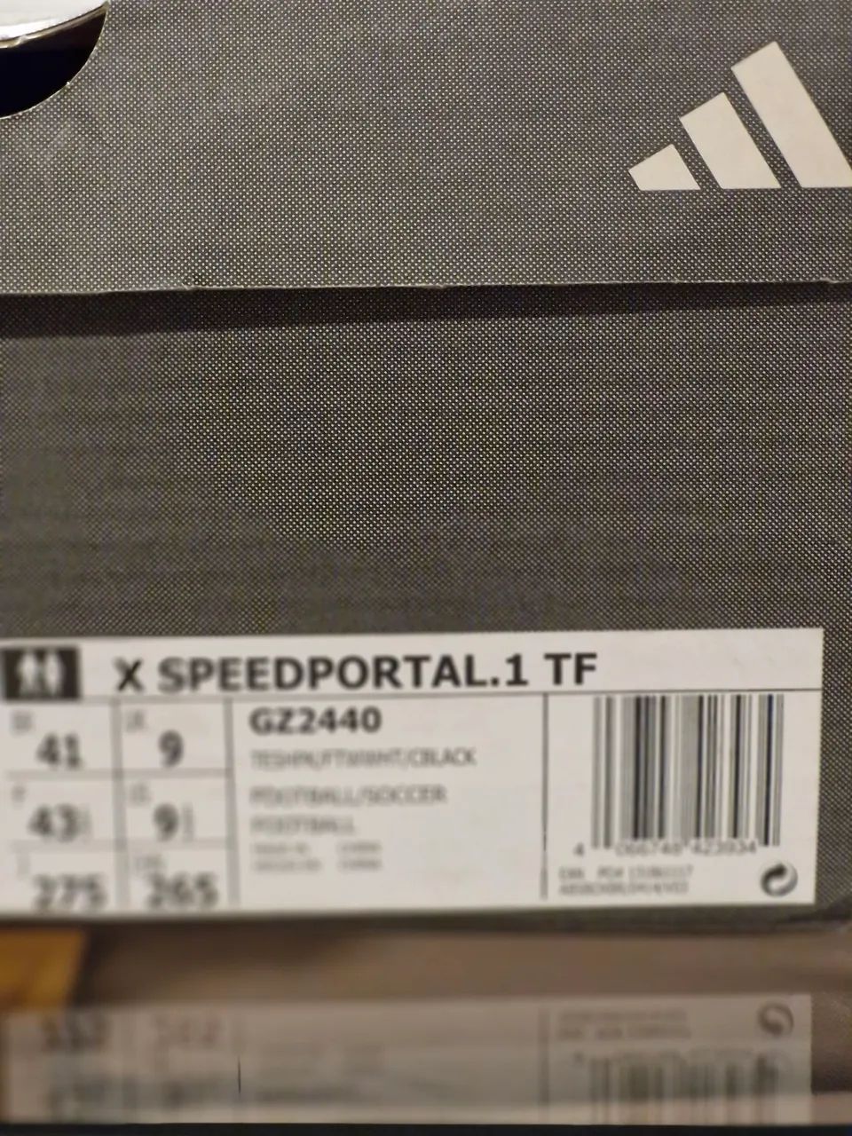 CHUTEIRA ADIDAS SPEEDPORTAL.1TF SOCIETY PROFISSIONAL - Calçados