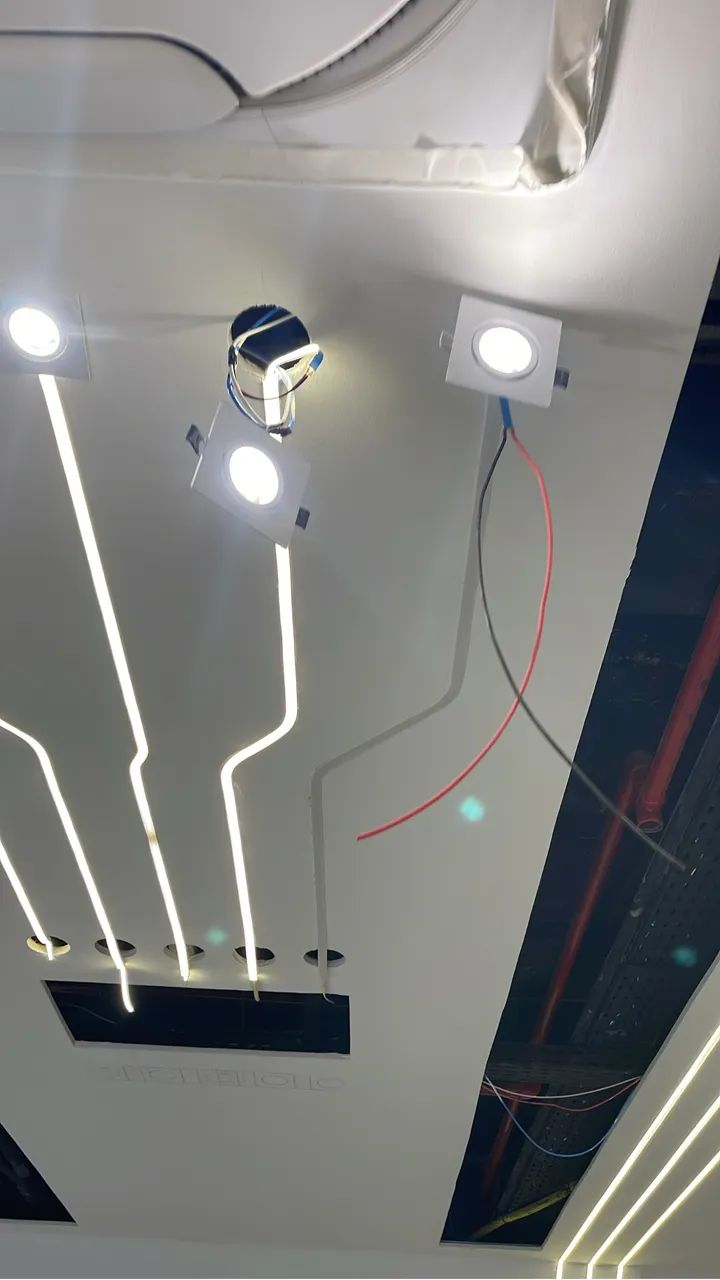 Eletricista Câmera ,Led,automação e manutenção elétrica  - Foto 2
